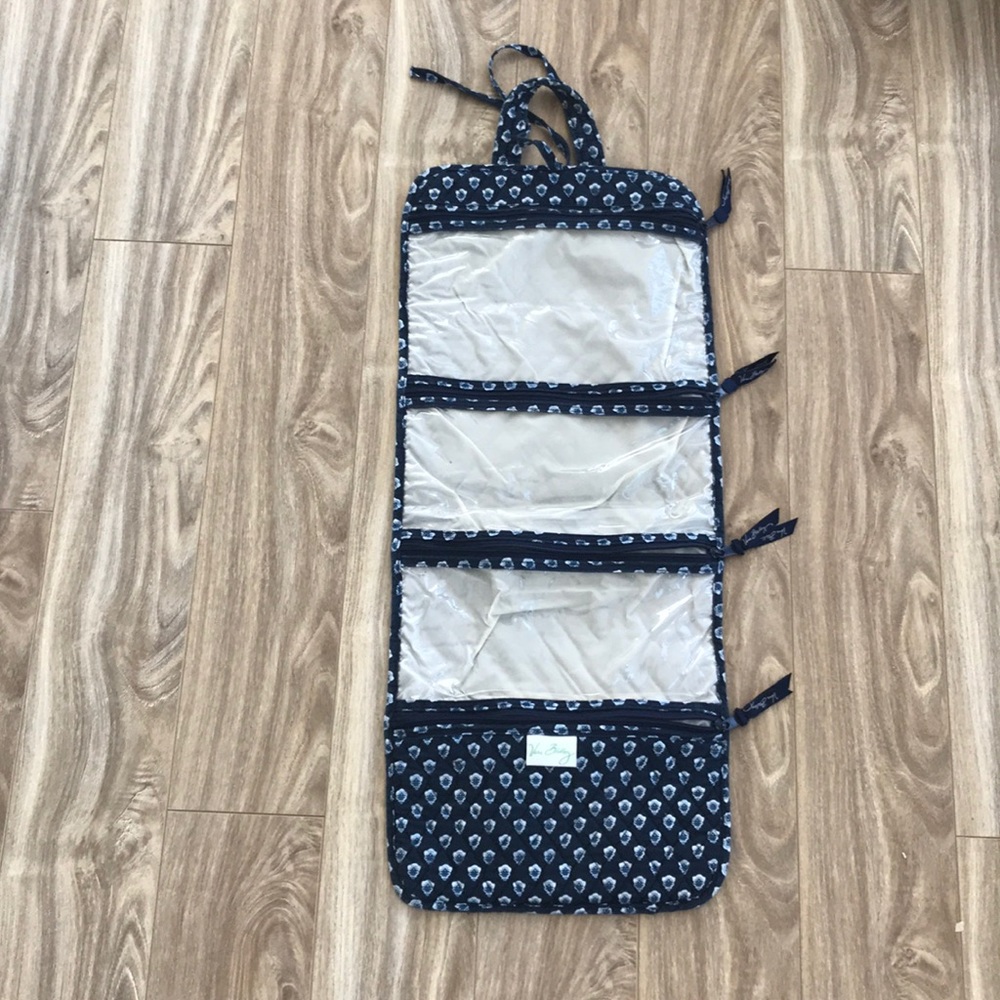 Vera Bradley hanging travel toiletries organizer